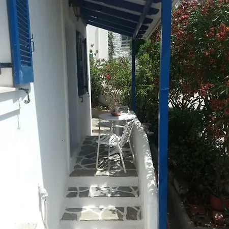 Cycladic House In Paros *